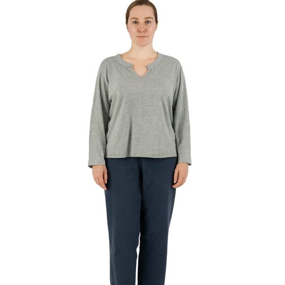 Blis Women's Relaxed Long Sleeve Tee -Gray Size Large Lightweight Soft Knit NWOT - Picture 1 of 10